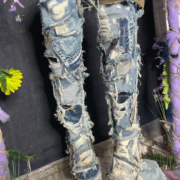 Walk With Mee Kustom on - Picture 15 of 16